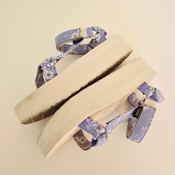 Teva Flatform Universal Gloriosa Floral Purple Blue Size 9 - Picture 5 of 8